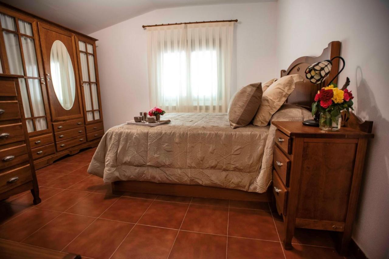 Casa Rural El Retiro De Los Casasola Estables Exterior photo